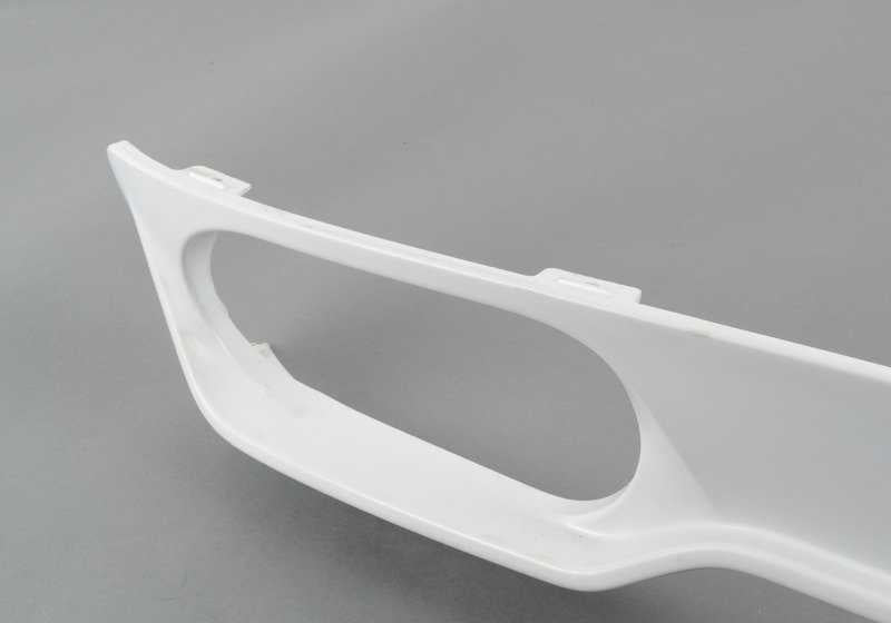 Moldura trasera imprimada OEM 51127980118 para BMW F01 y F02. Pieza original BMW.