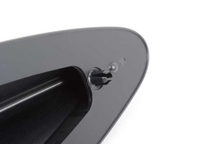 Empty housing OEM printed ceiling antenna 65206926461 for BMW E60 (520i models, 520d). Compatible according to motorization and year. Original BMW.
