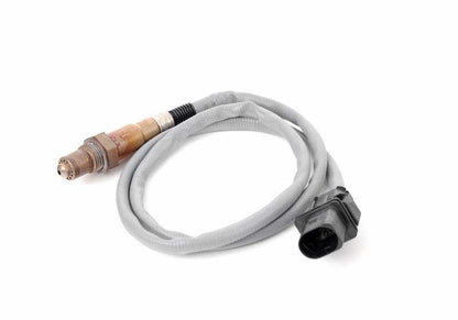 Sonda Lambda OEM 11787523435 para BMW E46, E60, E83. Sensor de oxígeno original BMW. Compatible con motores gasolina y diésel. Detecta y regula mezcla aire-combustible para un mejor rendimiento. Original BMW.