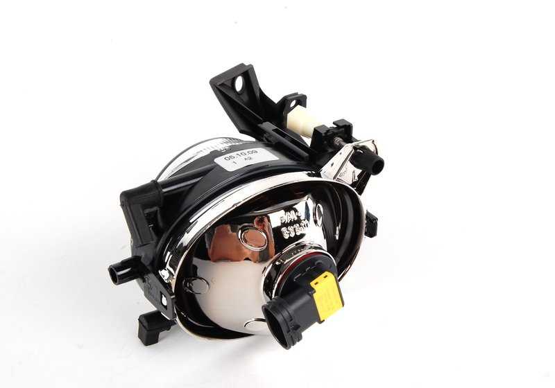 Piloto antiniebla izquierdo para BMW E39 (OEM 63176900221). Original BMW