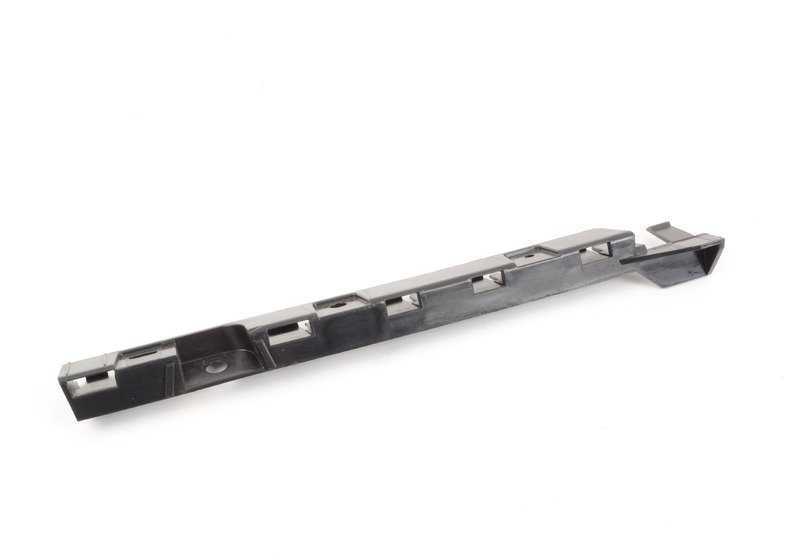 Soporte lateral derecho OEM 51777118160 para BMW E81, E82, E87, E88. Compatible con versiones 116d, 116i (N43, N45, N47). Pieza original BMW.