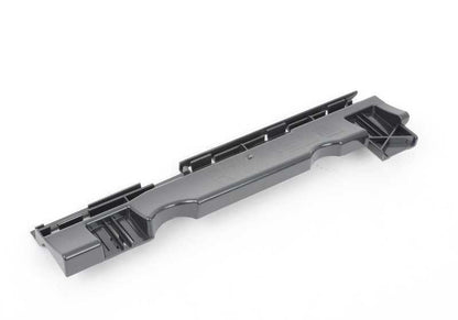 Guía de soporte derecho OEM 51777224456 para BMW E90, E91. Original BMW.
