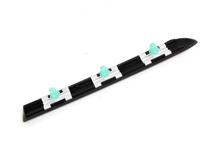 Listón de parachoques lateral derecho OEM 51138208448 para BMW E46 316i (1998-2004). Original BMW.