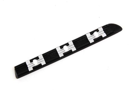 Listón de parachoques lateral derecho OEM 51138208448 para BMW E46 316i (1998-2004). Original BMW.