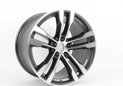 Llanta original BMW M Doble Radio 468 OEM 36117846789 en 20" para BMW X5 (F15) y X6 (F16). Acabado bicolor gris orbit brillante. Para eje trasero. Original BMW.