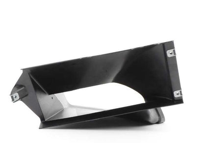 Conducto de aire derecho OEM 51748046620 para BMW E90, E90N, E92, E92N, E93, E93N. Original BMW.