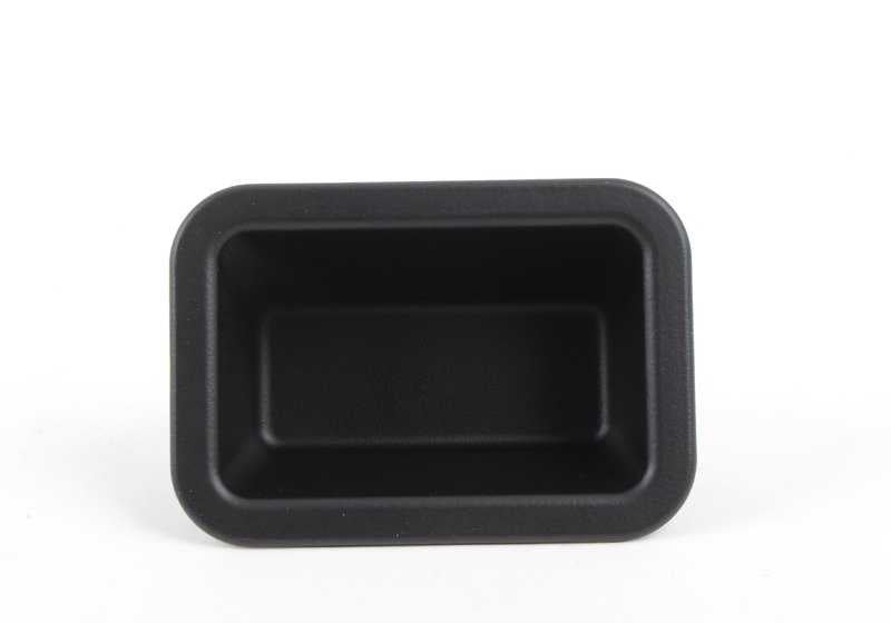 Compartimento trasero OEM 51168399088 para BMW E36 y Z3. Repuesto original BMW. Ideal para almacenar objetos en la parte trasera del vehículo. Fácil instalación y ajuste perfecto.