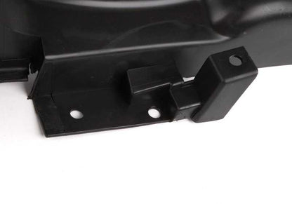 OEM 51718202832 DUCTO DE AR ​​FRONTO PARA BMW 3 E46 318D (Modelos com motor M47, mudança manual e automática, tração traseira, anos 2001 a 2005). Peça original da BMW.