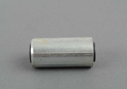 Silentblock of rubber OEM 33323055506 for BMW E36, E46, E83, E85, Z3, Z4. Compatible with rear train and suspension. Original BMW piece.
