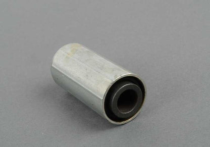 Silentblock of rubber OEM 33323055506 for BMW E36, E46, E83, E85, Z3, Z4. Compatible with rear train and suspension. Original BMW piece.