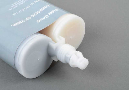 Adhesivo carrocería BMW K3 2x300ml OEM 83190417144 para BMW F87, E92, F80, G20, G80, F82, F06, F13, F93, G16. Ideal para reparaciones estructurales. Original BMW.