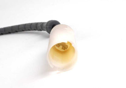 Sensor de desgaste pastillas freno delantero izquierdo OEM 34356789441 para BMW E84, E90, E90N, E91, E91N, E92, E92N. Original BMW.