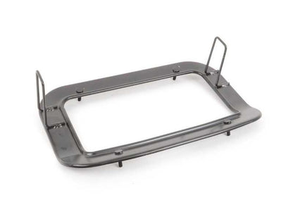 Terreno anteriore OEM 51717894229 per BMW E46 M3 e M3 CSL. Compatibile con modelli BL91, BL92, BL93, BR91, BR92, BR93, BL95 e BL96. BMW originale.