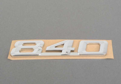 Emblema pegado trasero para BMW Serie 8 E31 (OEM 51148152860). Original BMW