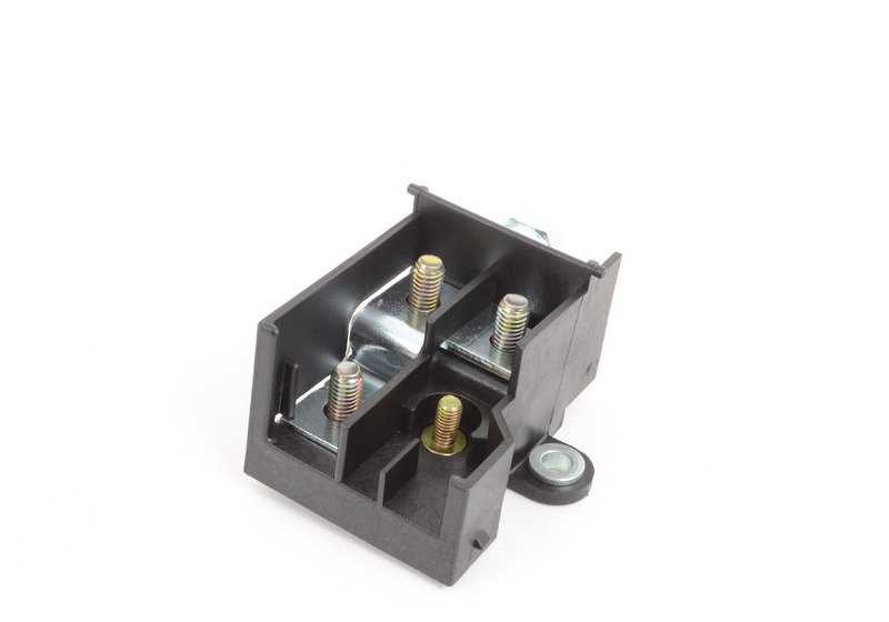 B+ OEM connection support 12521745260 for BMW E34, E32, E31. Original BMW piece, part of the battery and starting wiring system. Ideal to maintain stable electric current in your vehicle.