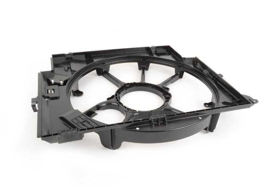 Carcasa del ventilador OEM 17427604021 para BMW E82, E90, E92, E93. Pieza original BMW compatible con modelos 1er Coupé y 3er Serie con motor N54.
