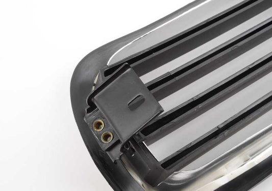 OEM 51131848672 Grille centrale centrale pour BMW E23. BMW d'origine.