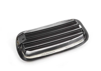 Rejilla central delantera OEM 51131848672 para BMW E23. Original BMW.