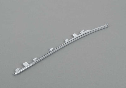 Moldura decorativa lateral delantera derecha OEM 51137009248 para BMW E63 y E64. Original BMW.