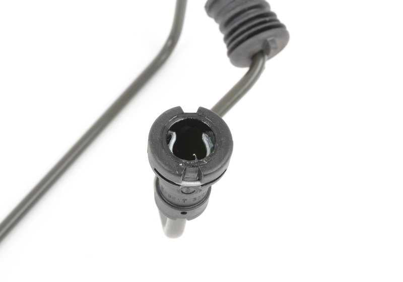Tubo de embreagem OEM 21526760828 para BMW E60, E60N, E61, E61N, E63, E63N, E64, E64N. BMW original.