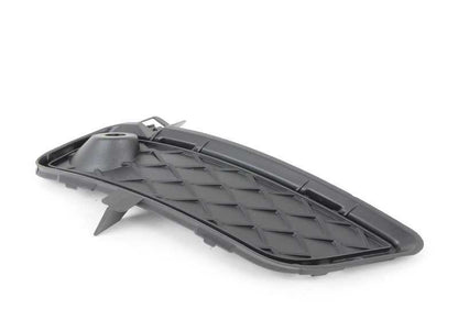 Rejilla delantera derecha cerrada con sensor PDC OEM 51117249596 para BMW F25. Original BMW.