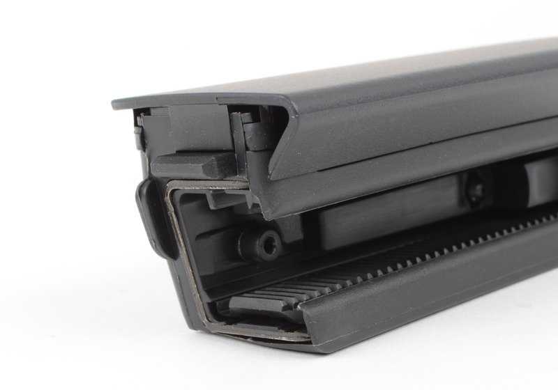 Soporte izquierdo para cortinilla de protección solar OEM 51477033549 para BMW X5 E53. Original BMW.