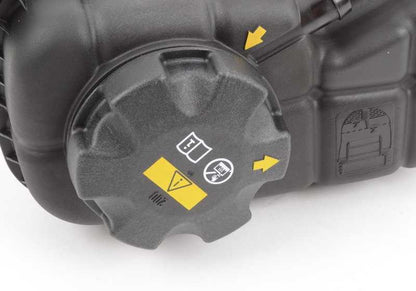 Depósito de expansión OEM 17132284600 para BMW F87, F80, F82, F83. Original BMW.