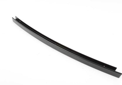 Embellecedor exterior guía ventana izquierda OEM 51357258301 para BMW F30, F80. Original BMW.