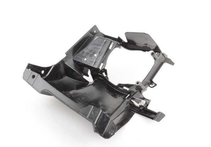 Soporte de luz antiniebla derecha OEM 51117266198 para BMW F30, F31. Original BMW.