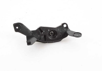 Soporte de fijación OEM 13901705379 para BMW E38 735i y 740i. Original BMW.