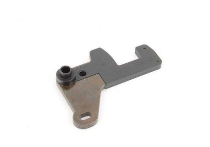 Gancho de sujeción del suelo del maletero derecho OEM 51477029030 para BMW E53. Original BMW.
