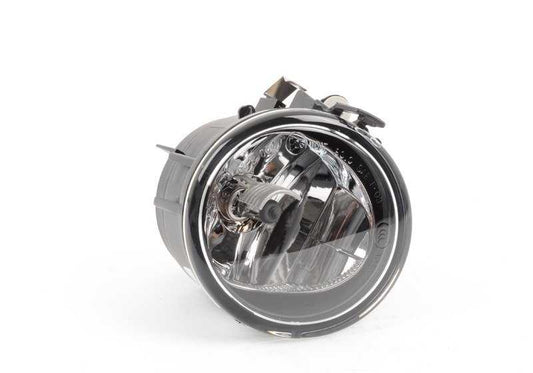 A destra Antiniebla Lighthouses OEM 6317238790 per BMW F25, F15, F85, F16, F86. BMW originale, ideale per sostituire il faro rotto o danneggiato. Facile identificazione e perfetta regolazione secondo il modello.
