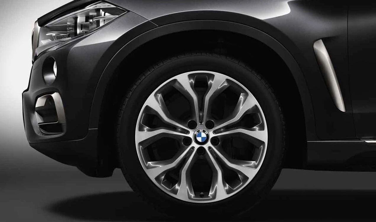 Llantas de aleación diseño Y-Speiche 451 OEM 36116853960 para BMW X5 F15 y X6 F16. Acabado bicolor ferricgrey brillante. Original BMW.