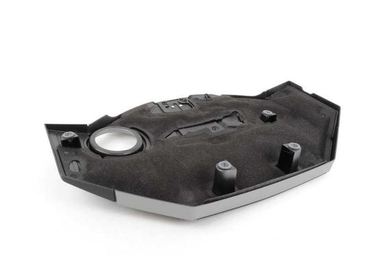 Cubierta acústica motor OEM 13717589646 para BMW X5 E70 y X6 E71 con motor S63. Pieza original BMW.