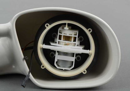 Retrovisor exterior derecho eléctrico y calefactable OEM 51162253828 para BMW E36. Compatible con versiones M Technic. Recambio original BMW.