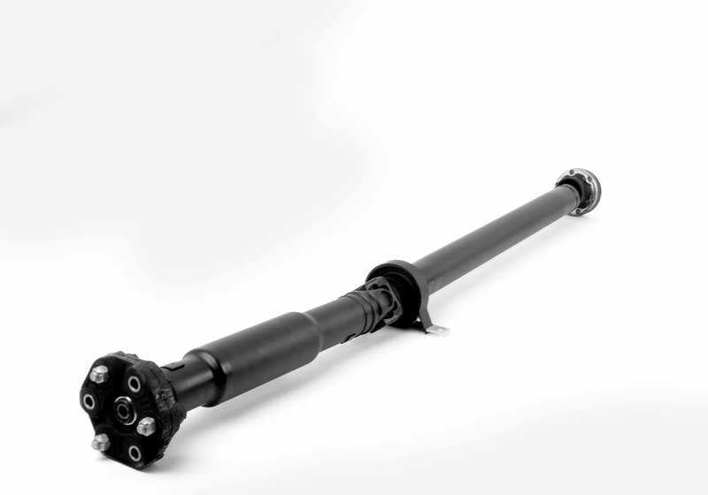 Transmission axis 6 marches OEM 26117523913 for BMW E46. Original BMW spare.