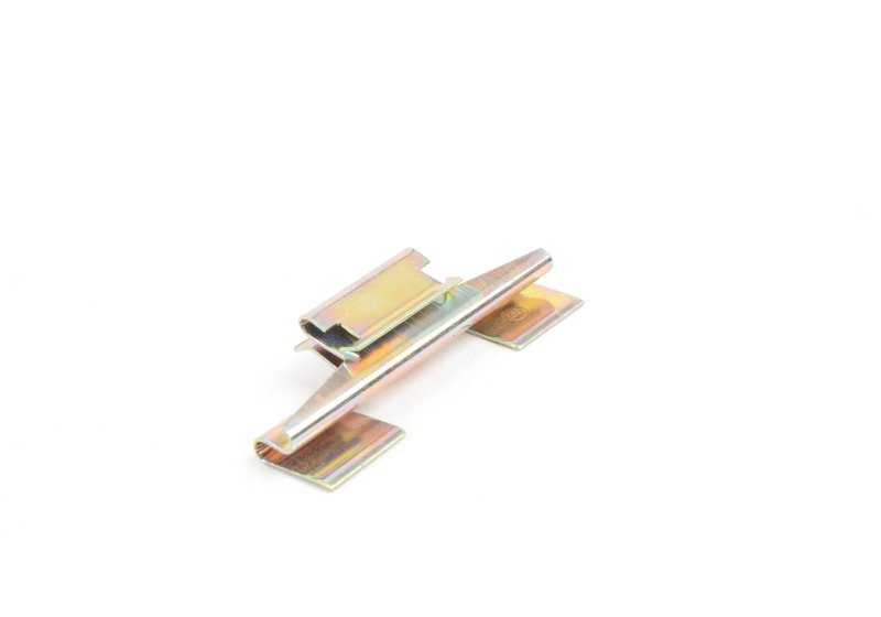 Clip de cierre OEM 51211922699 para BMW E30. Original BMW.