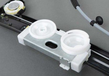 Alzacristales eléctrico derecho OEM 51337039452 para MINI R50, R53, Cabrio R52. Original MINI.