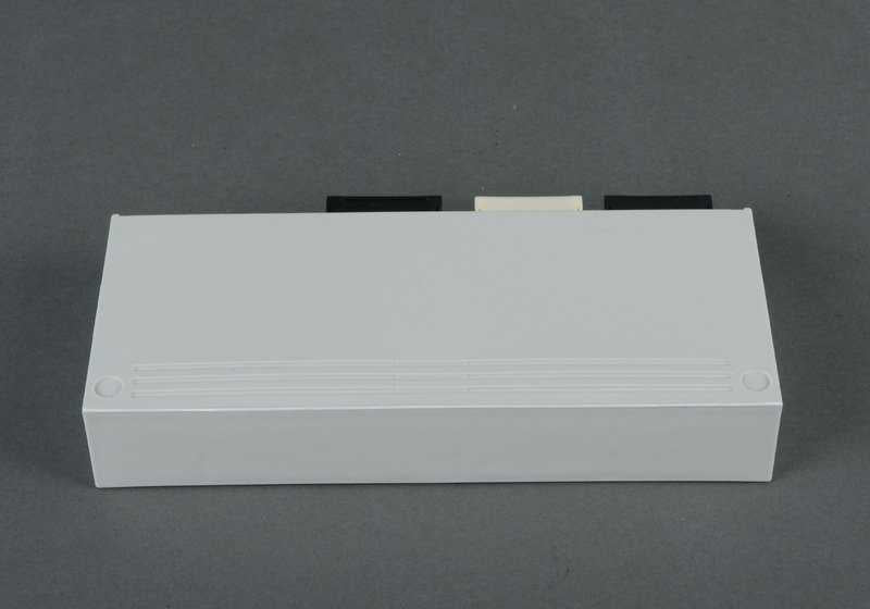 Electronic Module OEM 61357394649 for BMW F07, F10, F18, F01, F02, F04, F25, F26. Control of rear functions. Original BMW.