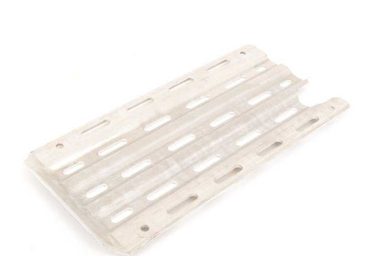 Protección de paso de rueda OEM 51471242295 para BMW Serie 3 (E90, E91, E92, E93). Original BMW.