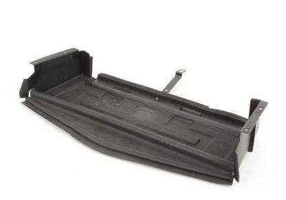 Conducto de aire OEM 51712230357 para BMW E24. Pieza original BMW.