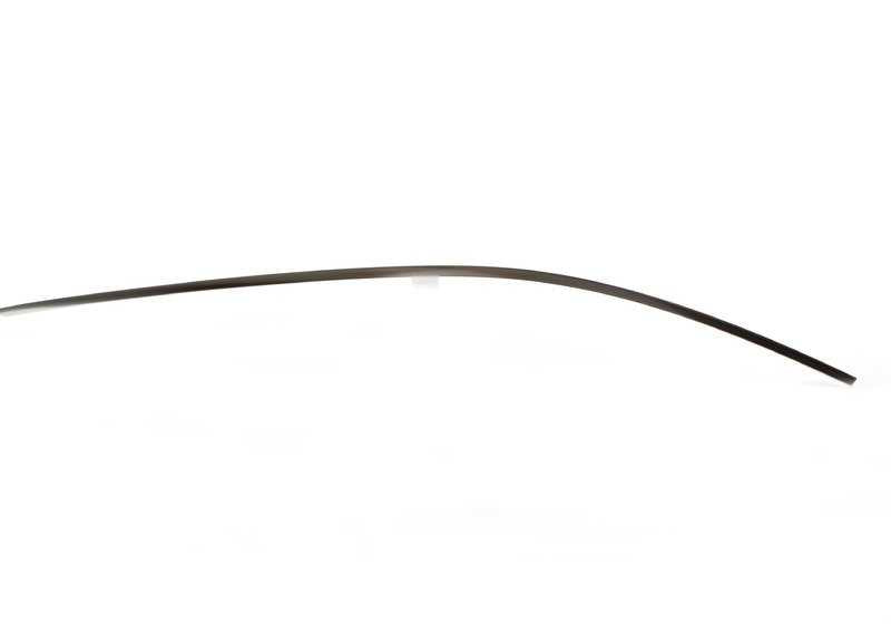 Embellecedor marco ventana superior puerta delantera izquierda OEM 51337182281 para BMW F10, F10N, F11, F11N, F18, F18N. Original BMW.
