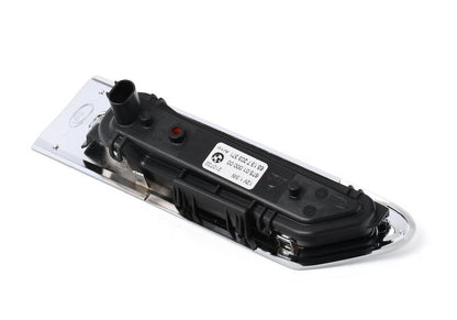 Indicador de dirección adicional izquierdo OEM 63137203371 para BMW Serie 7 F01, F02, F03, F04 Hybrid. Original BMW.