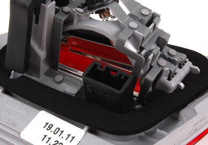 Piloto trasero izquierdo en tapa del maletero OEM 63217252779 para BMW Serie 3 E92 LCI 316i, 318i, 320d, 320d xDrive (03/2010-06/2013)… y más. Original BMW.