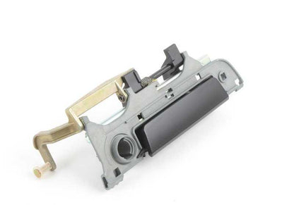 Maneta exterior puerta derecha OEM 51218400194 para BMW E36 y Z3. Color negro. Repuesto original BMW.