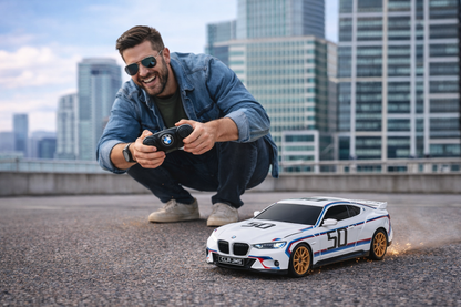 Tempedirigido miniature car 3.0 CSL at 1:24 scale for BMW. Official replica with interior details, rubber tires and competition body. OEM 80445B308D8. Original BMW. Ideal for over 8 years.