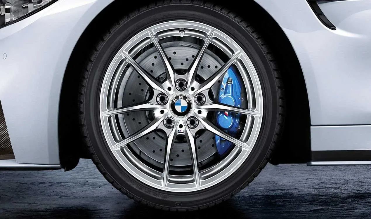 Complete winter wheel M V-Speiche 640 for BMW 3 Series F80, F80N, 4 Series F82, F82N, F83, F83N (OEM 36112358494). Original BMW