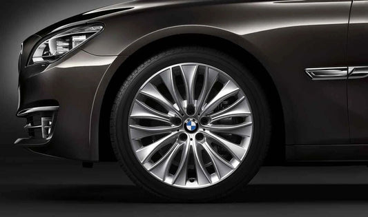 Rodas de liga leve multirraios 459 OEM 36116857676 para BMW F07, F01, F02, F04. BMW originais.
