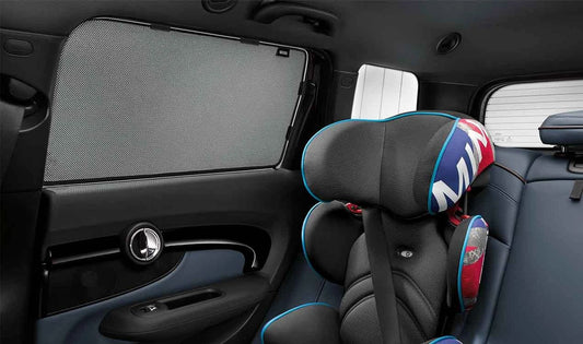 Protector solar para ventana lateral trasera OEM 51462408528 para MINI Clubman F54, F54 LCI. Original MINI.
