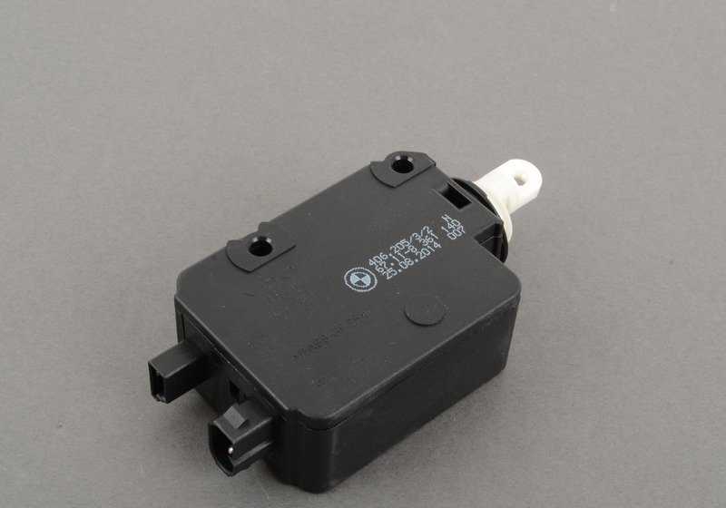 Motor del cierre maletero OEM 67118361140 para BMW E36 (316g, 316i, 316iA, Compact, Coupe, Touring) y BMW Z3 (1.8, 1.9, 2.0, 2.2, 2.8, 3.0i, M Roadster). Original BMW.